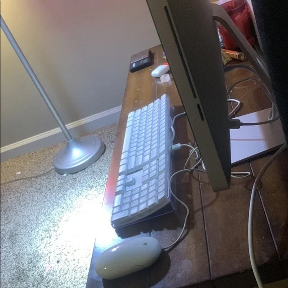 imac 21.5 nothing wrong with it